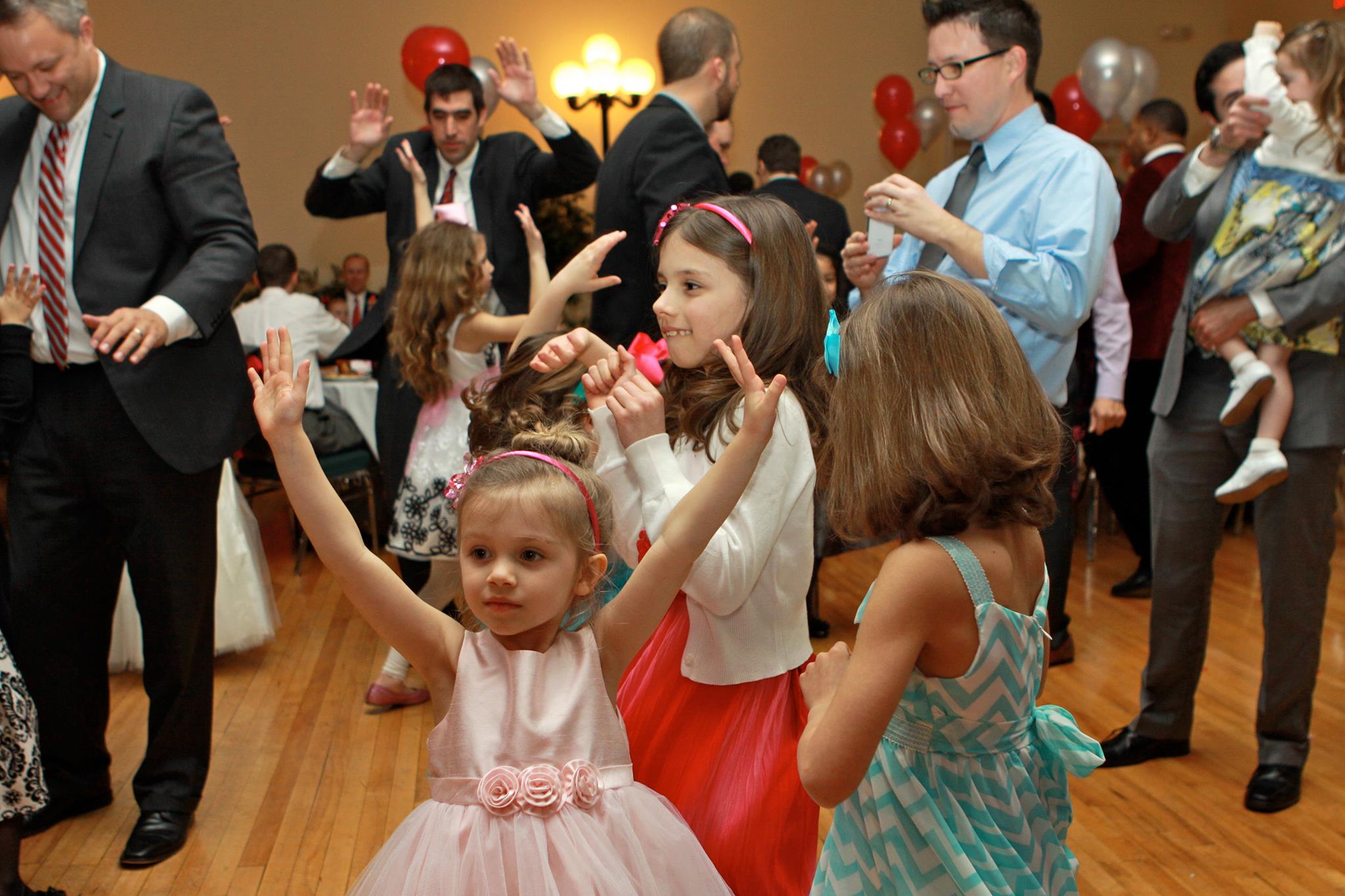 17th-annual-daddy-daughter-dance-masquerade-ball-discover-lake-lanier