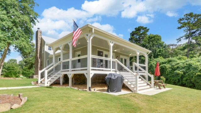 Brannon Place on Lanier – Lake Lanier Farmhouse